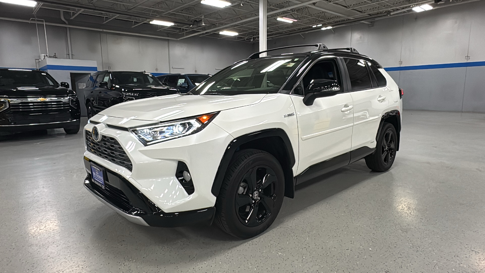 2021 Toyota RAV4 Hybrid XSE 23