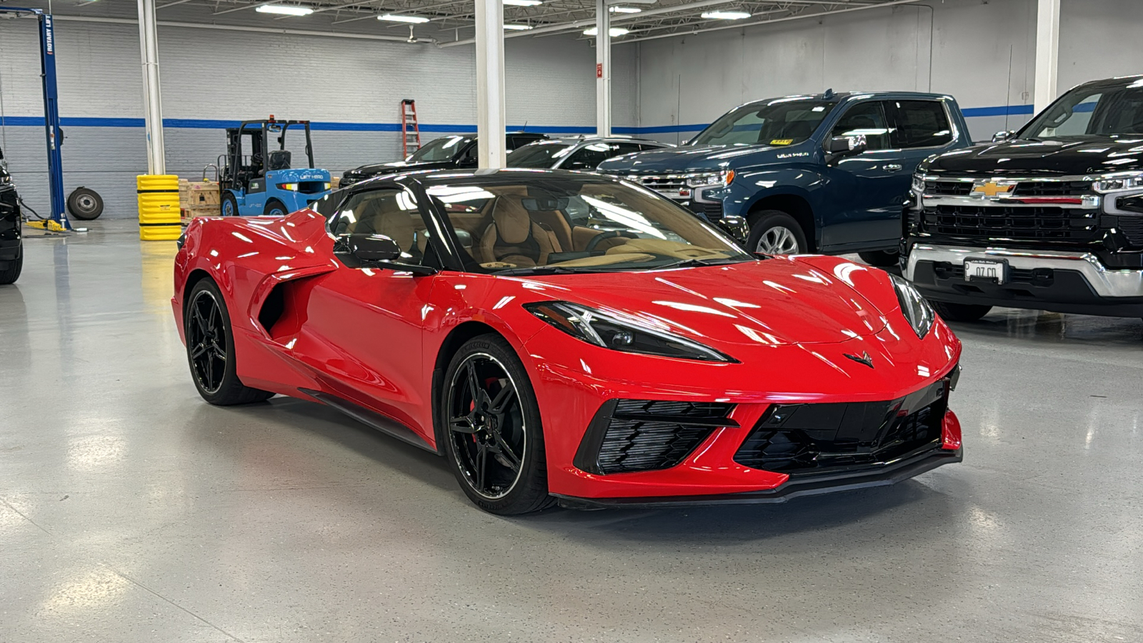 2023 Chevrolet Corvette Stingray 2