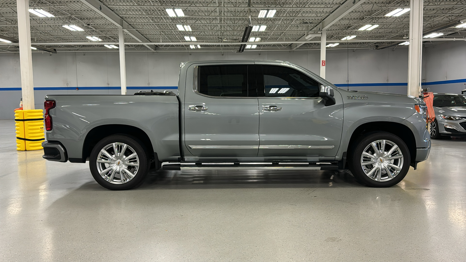 2023 Chevrolet Silverado 1500 High Country 3