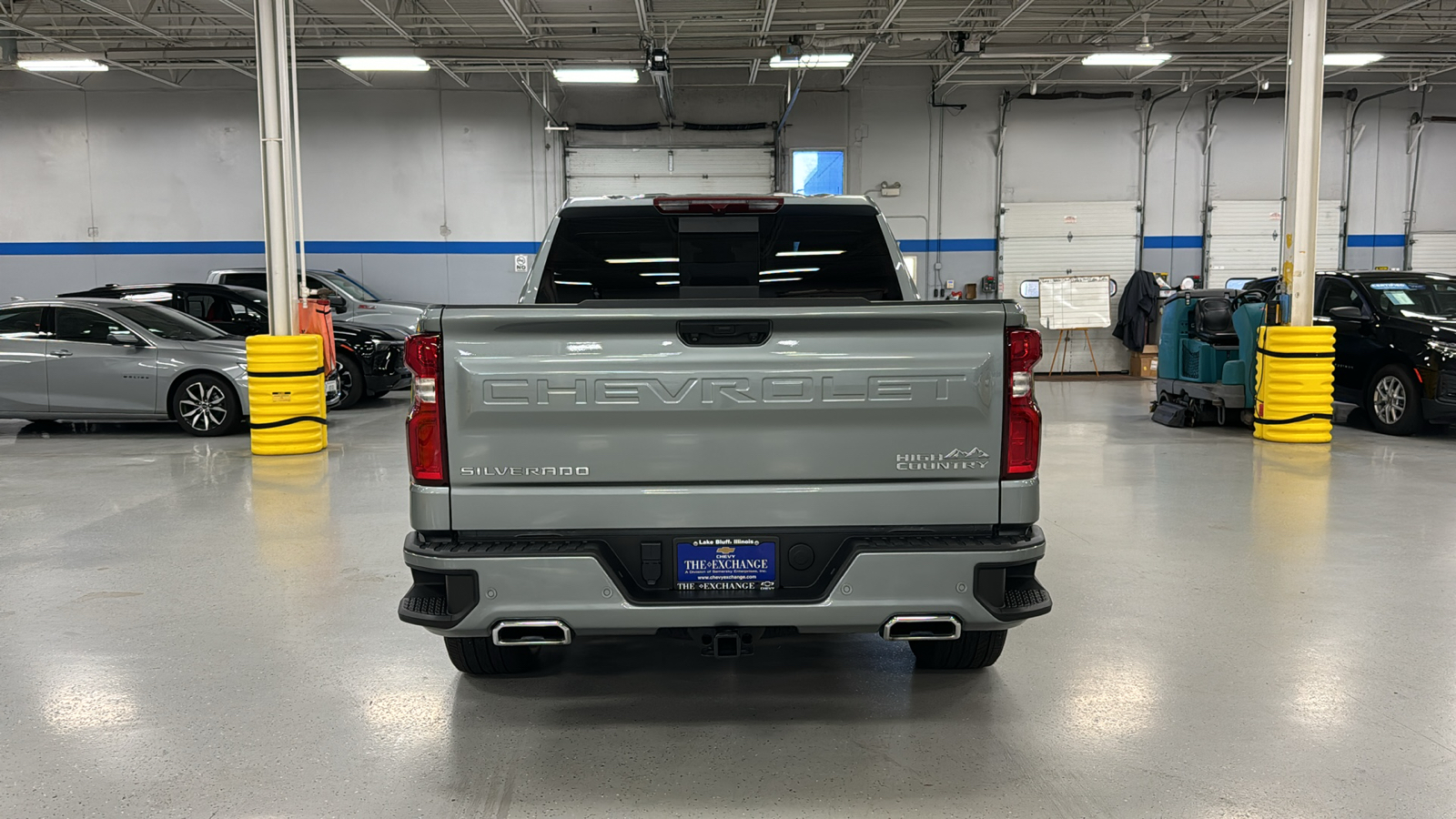 2023 Chevrolet Silverado 1500 High Country 5