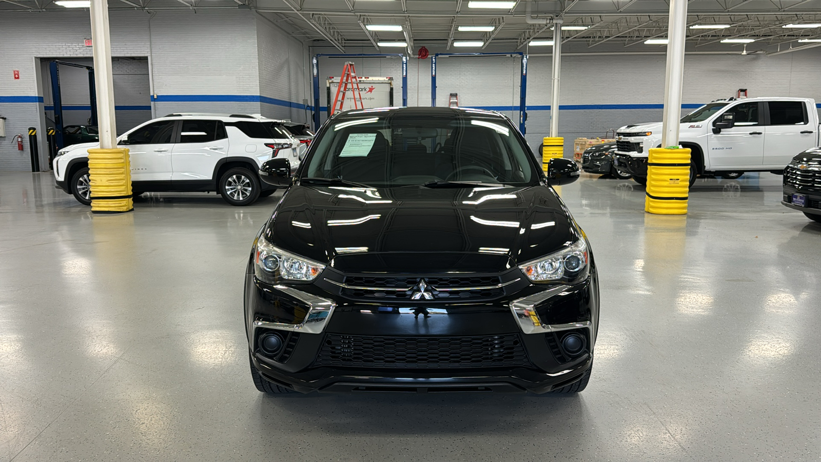 2019 Mitsubishi Outlander Sport 2.0 ES 19