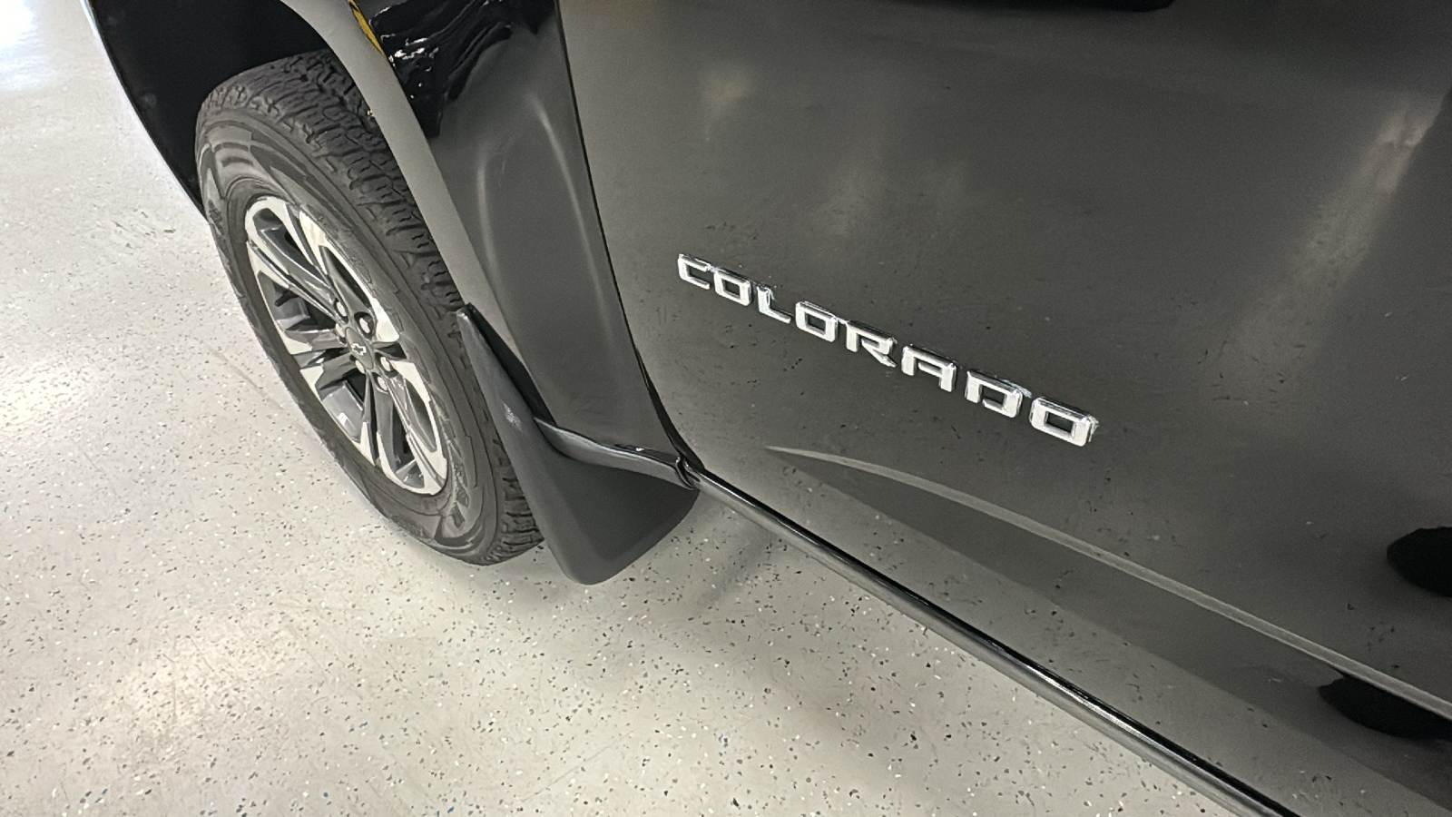 2021 Chevrolet Colorado Z71 21