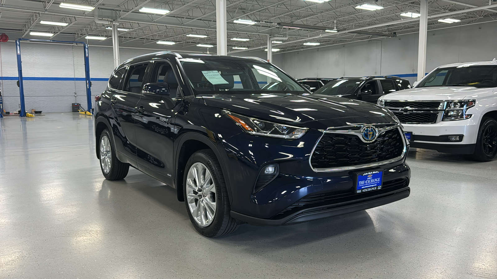 2021 Toyota Highlander Hybrid Limited 3