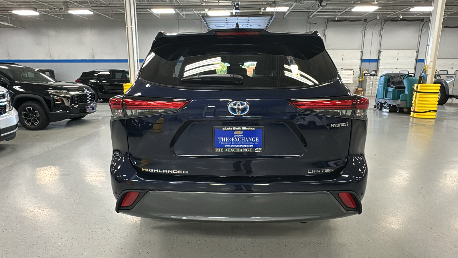 2021 Toyota Highlander Hybrid Limited 6