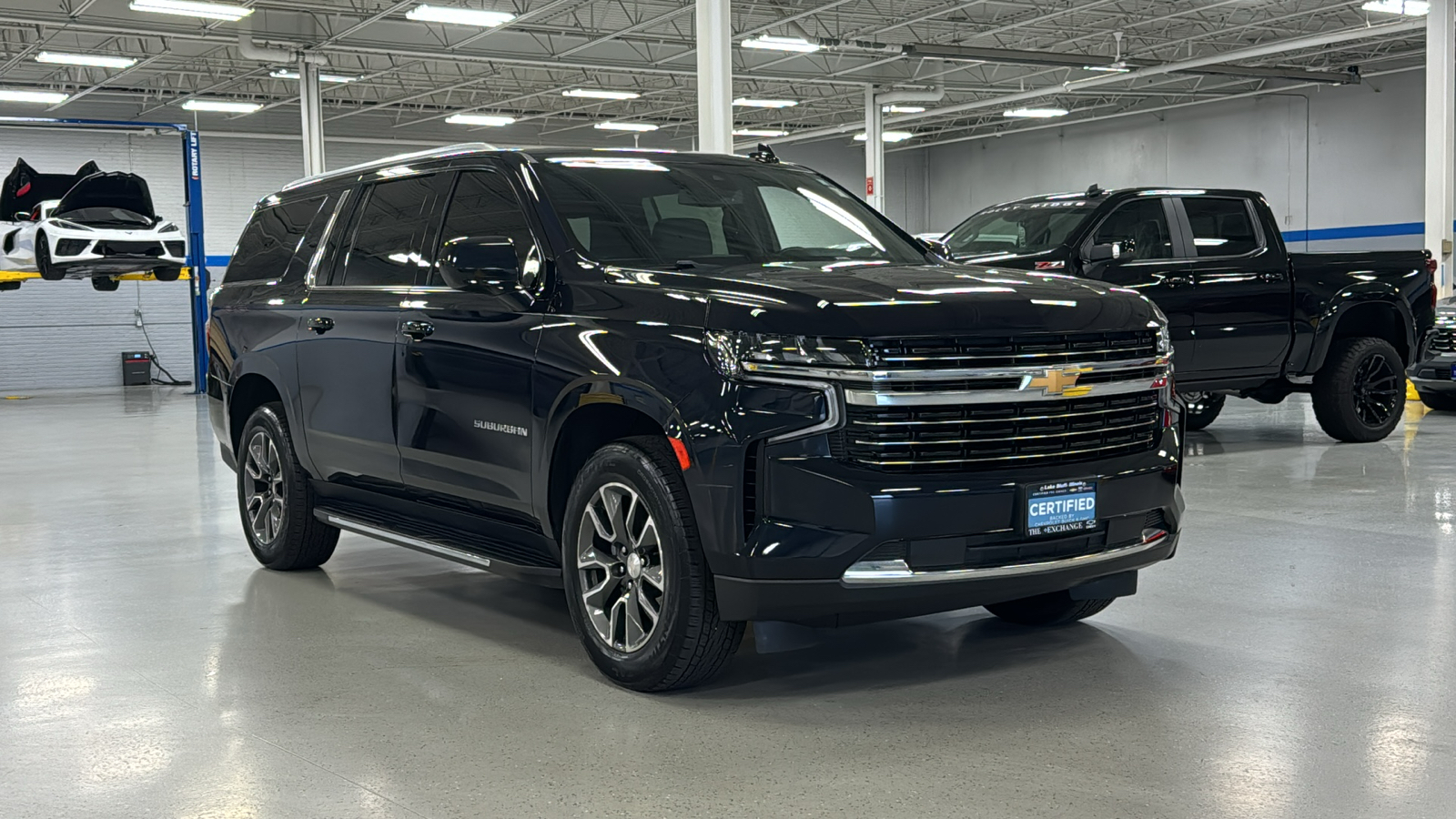 2021 Chevrolet Suburban LT 1