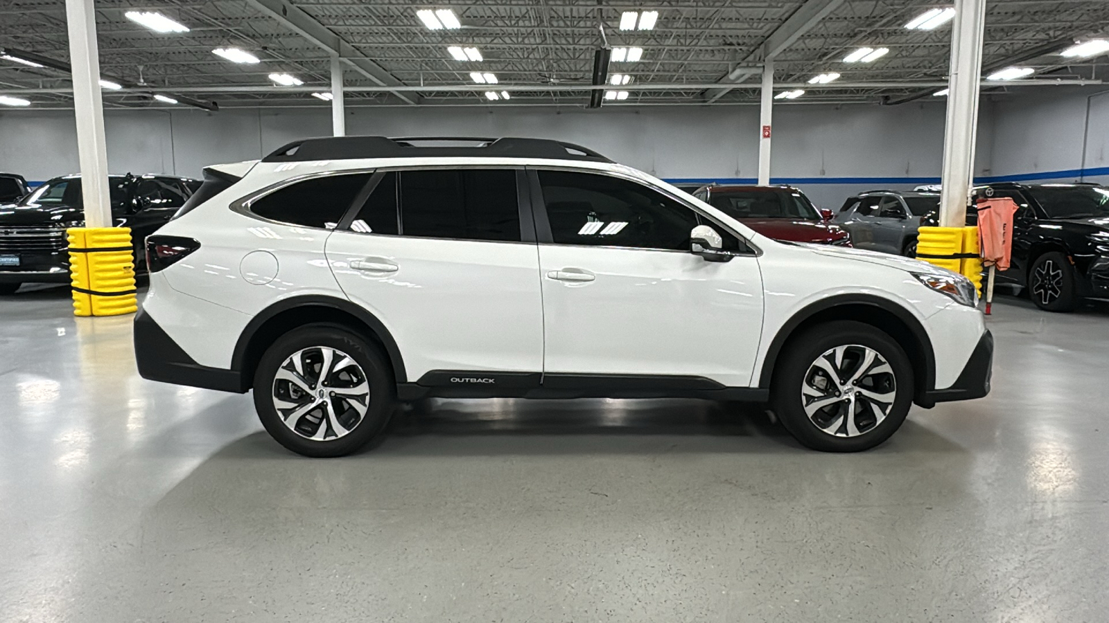 2022 Subaru Outback Limited XT 3