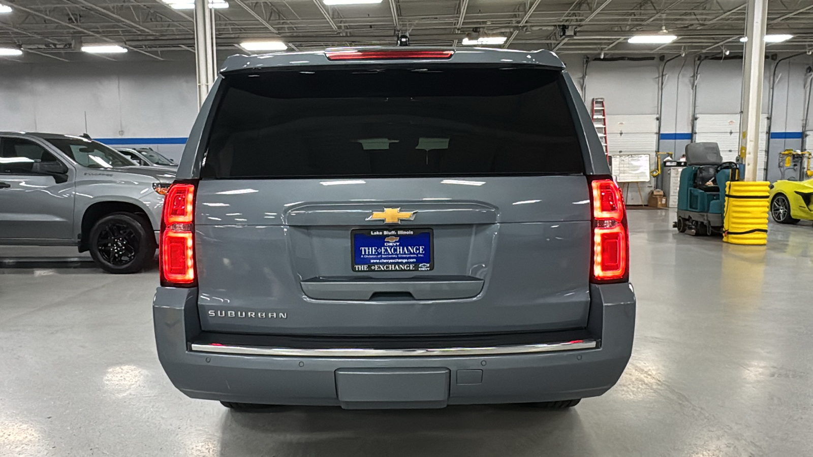 2016 Chevrolet Suburban LTZ 5