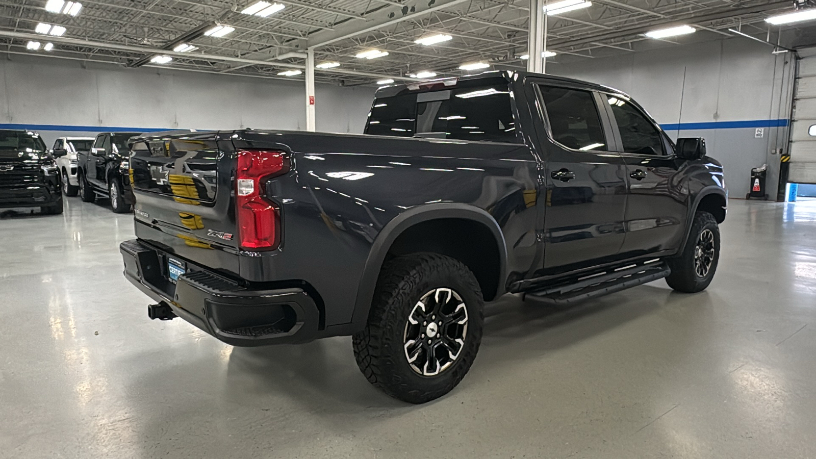 2022 Chevrolet Silverado 1500 ZR2 6