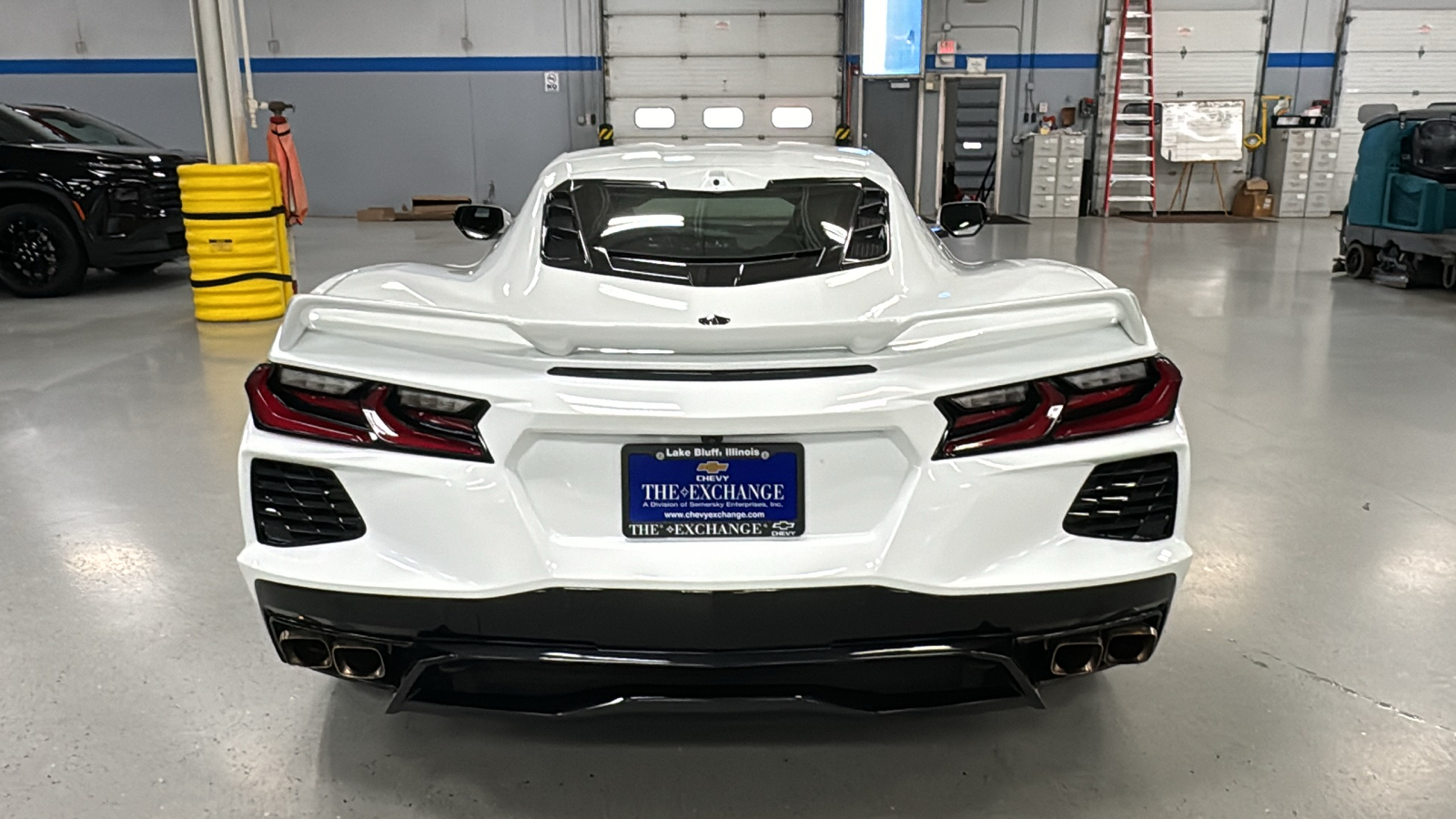 2023 Chevrolet Corvette Stingray 6