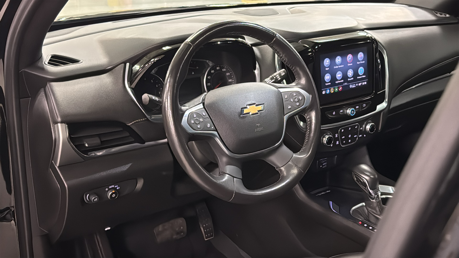 2022 Chevrolet Traverse LT Leather 9