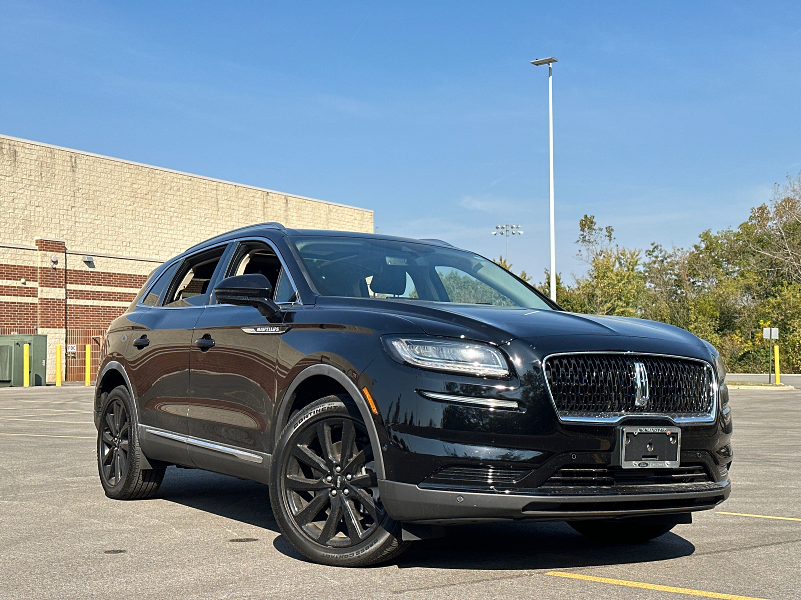 2023 Lincoln Nautilus Reserve 2