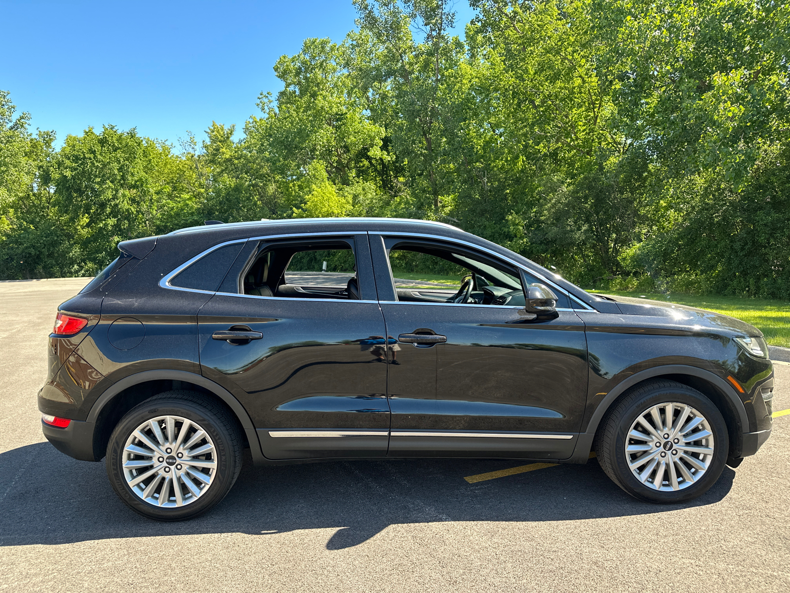 2019 Lincoln MKC Standard 9