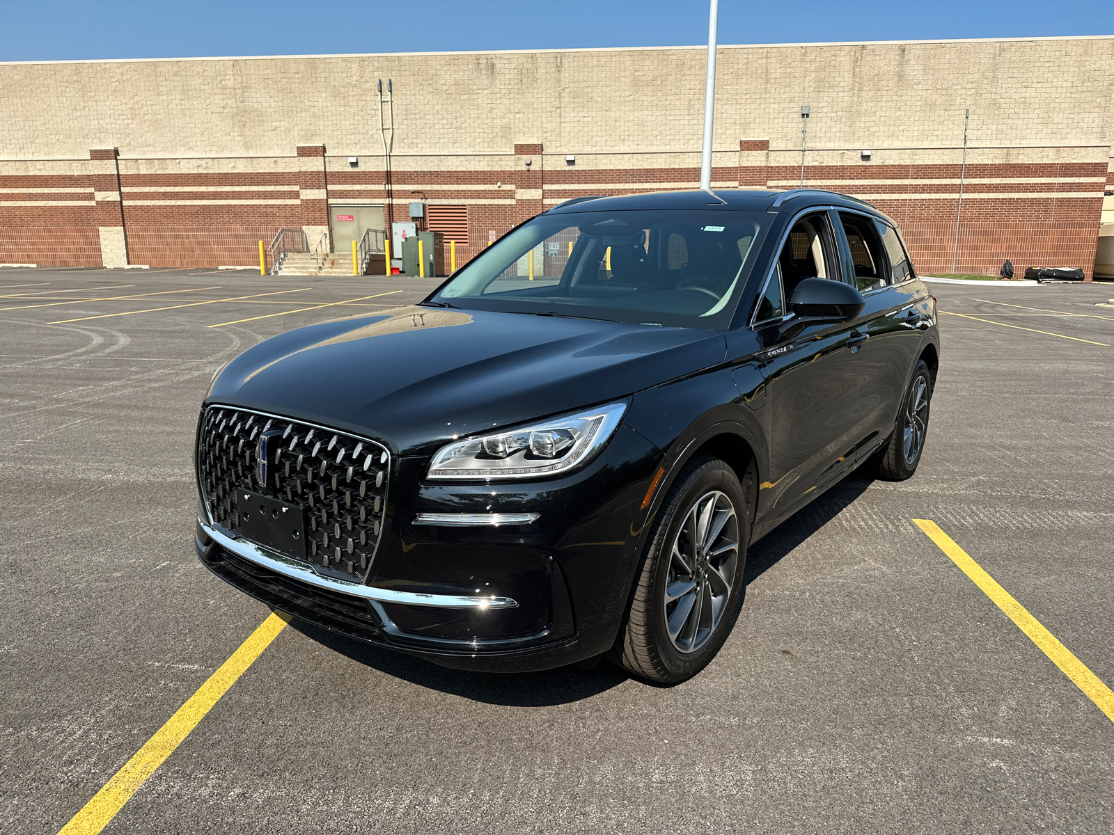 2023 Lincoln Corsair Plug-in Hybrid Grand Touring 4