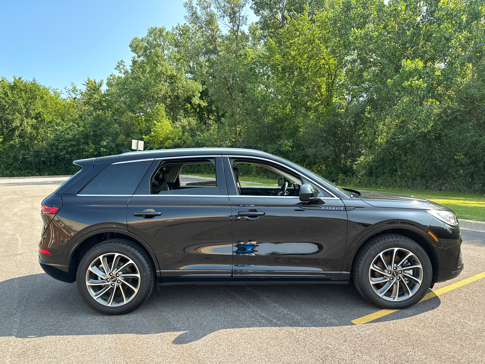 2023 Lincoln Corsair Plug-in Hybrid Grand Touring 9