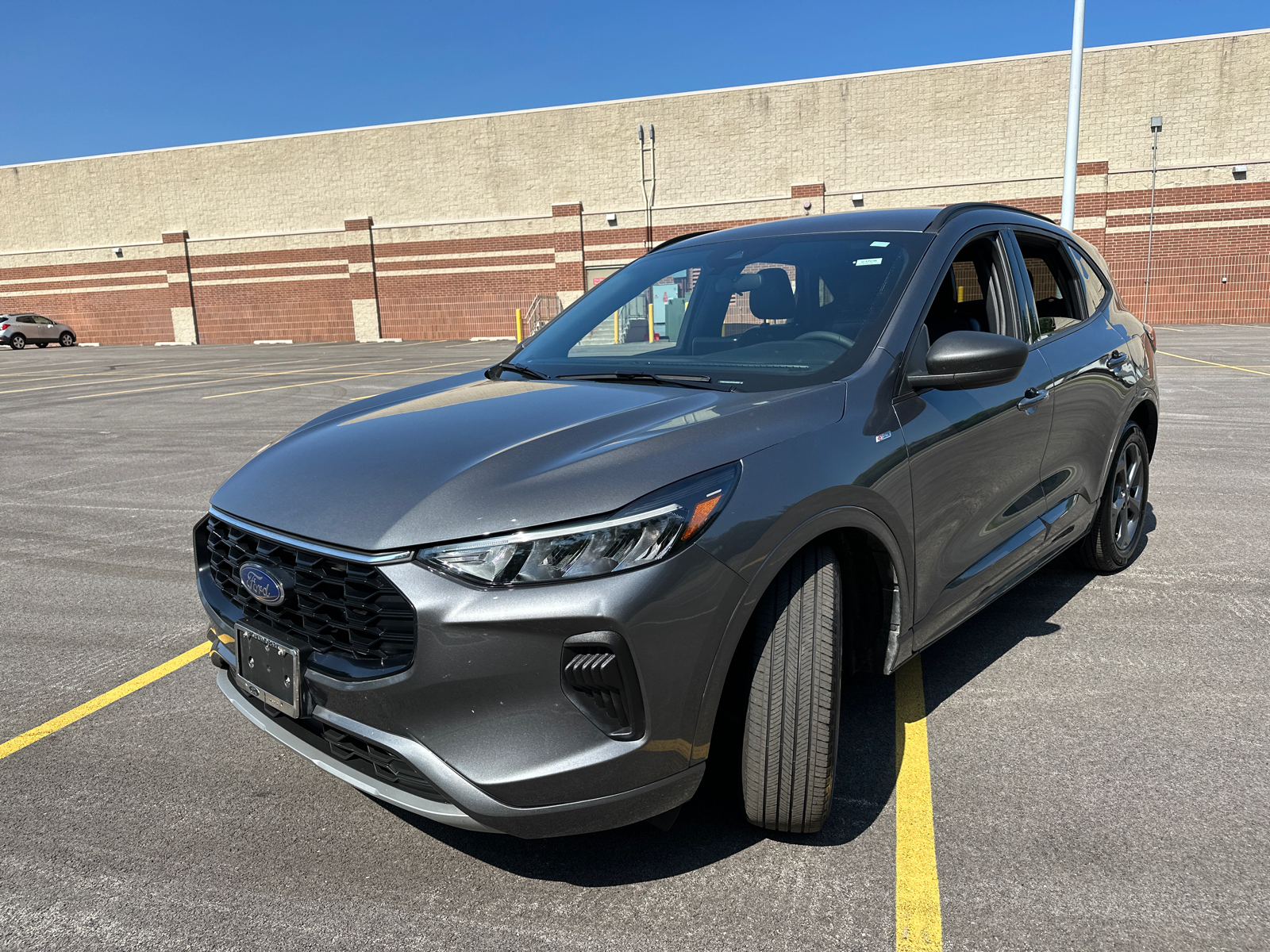 2023 Ford Escape ST-Line 4