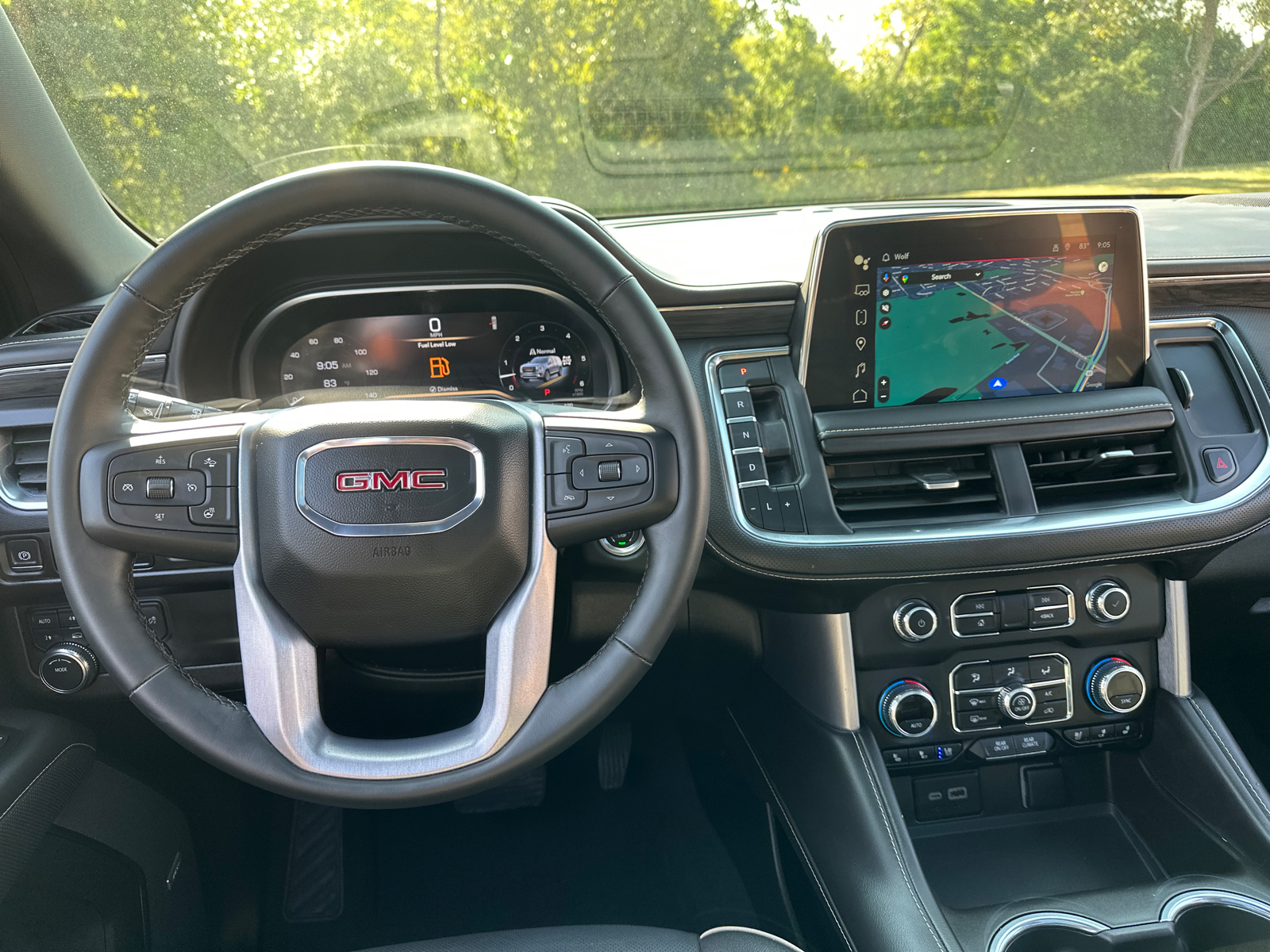 2023 GMC Yukon XL SLT 16