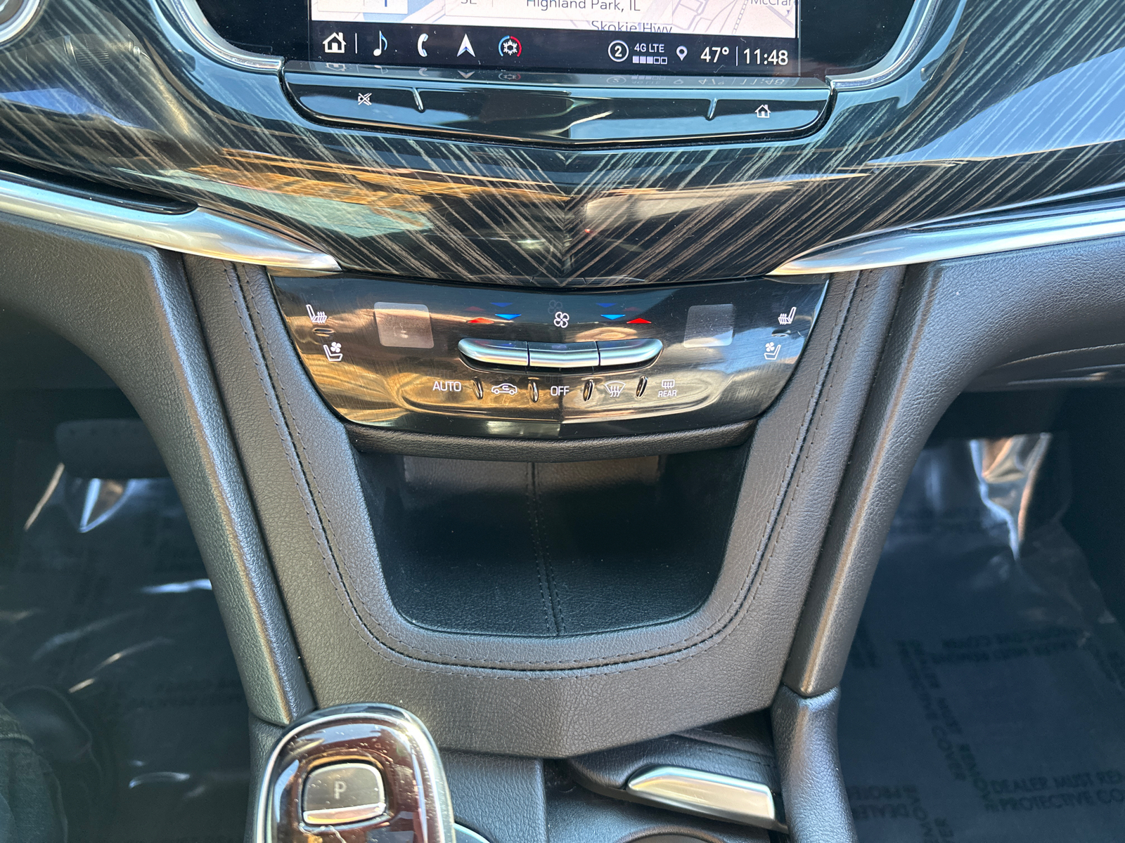 2023 Cadillac XT6 AWD Premium Luxury 23