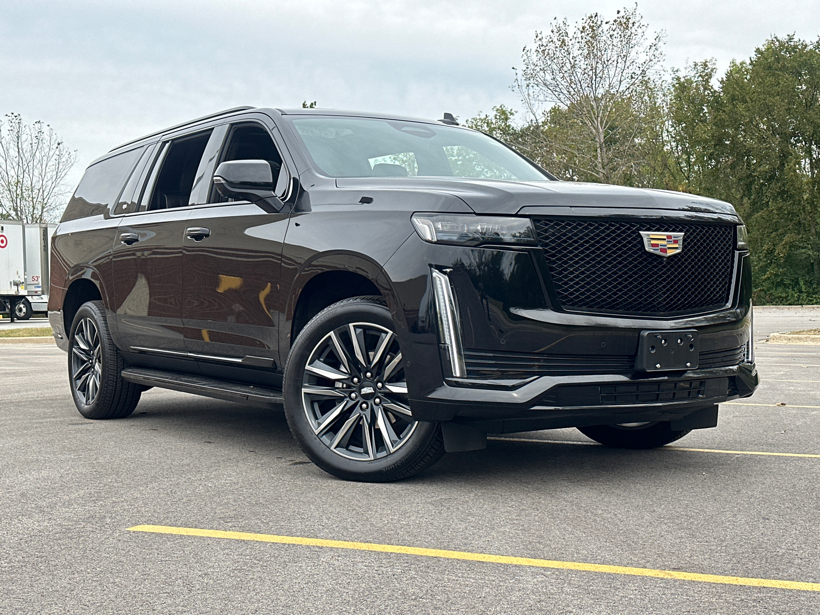 2024 Cadillac Escalade ESV 4WD Sport 2