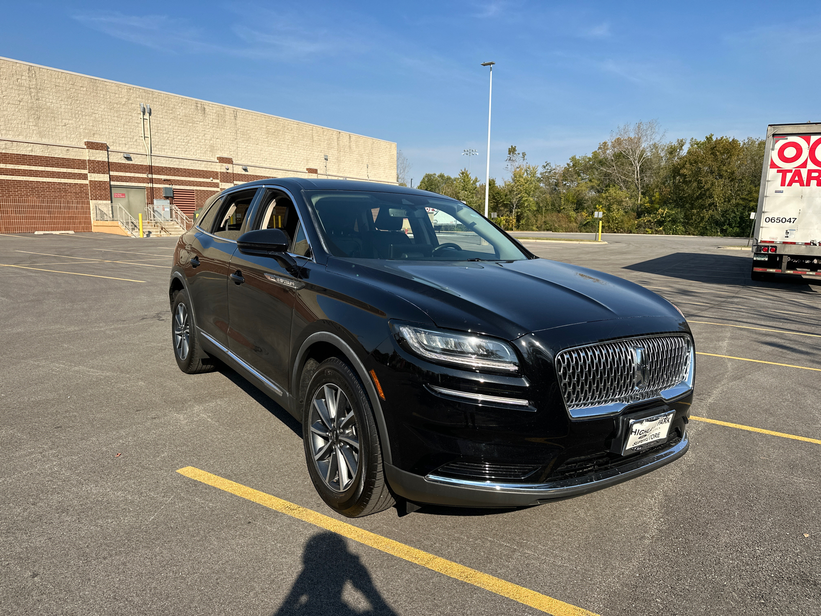 2022 Lincoln Nautilus Standard 10