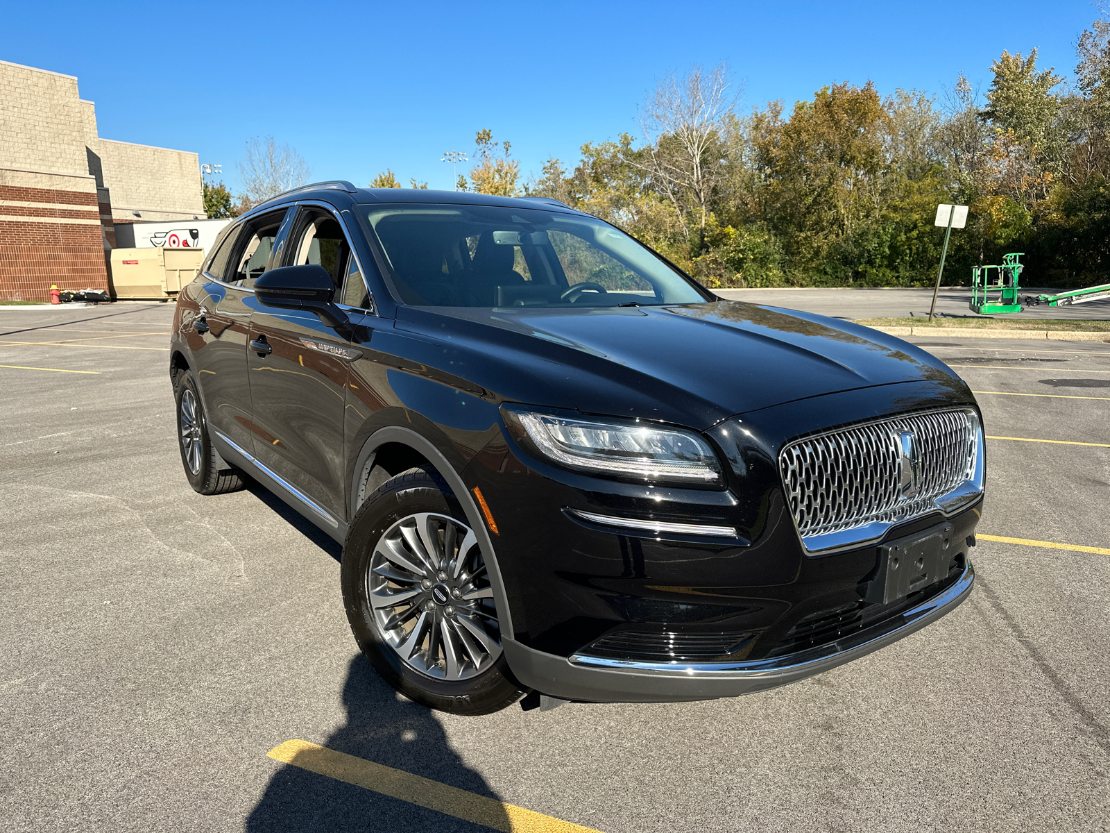 2023 Lincoln Nautilus Standard 10