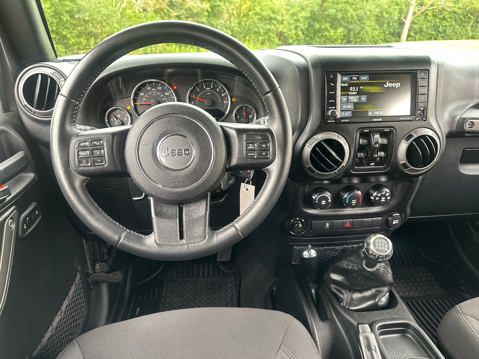 2016 Jeep Wrangler Unlimited Sport 16