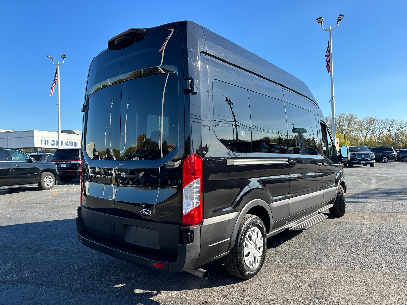 2023 Ford Transit Passenger Wagon XL 8