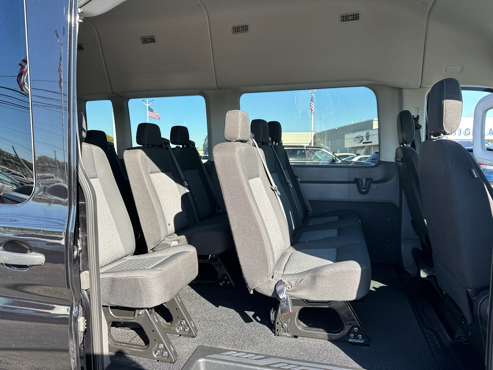 2023 Ford Transit Passenger Wagon XL 30