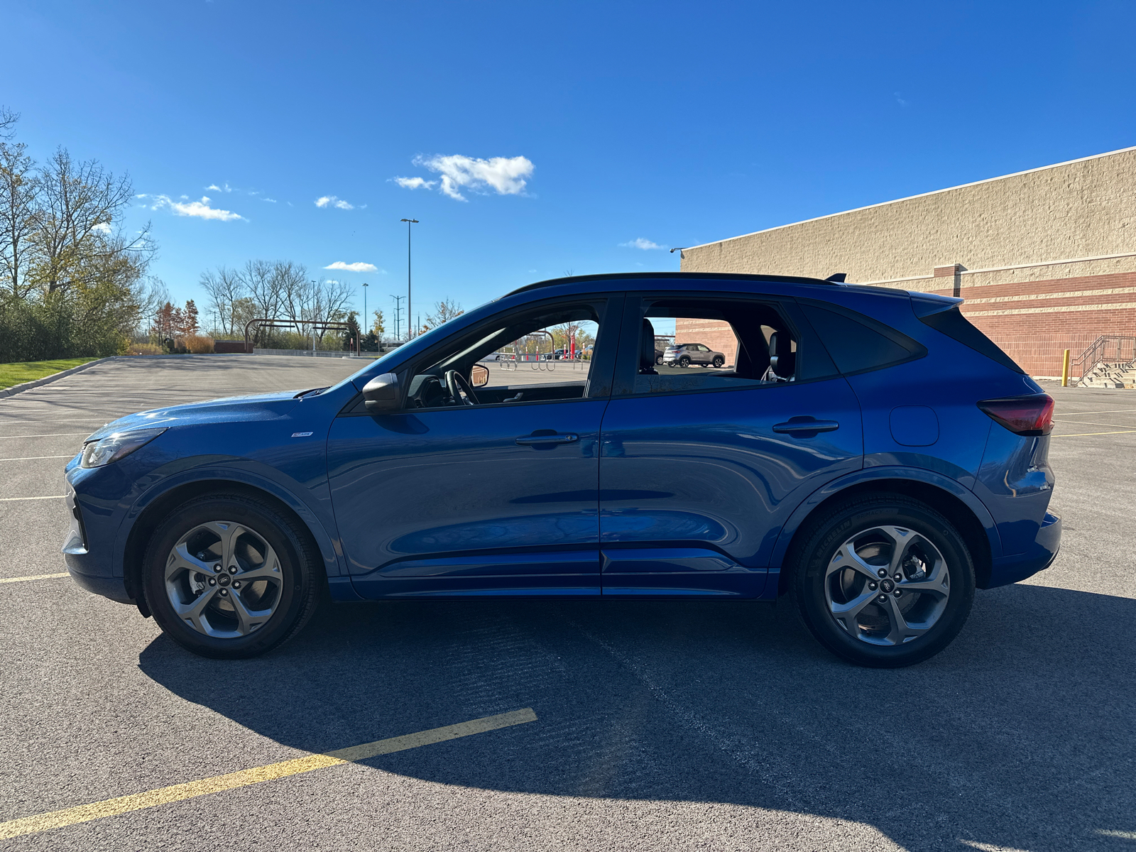 2023 Ford Escape Hybrid ST-Line 5