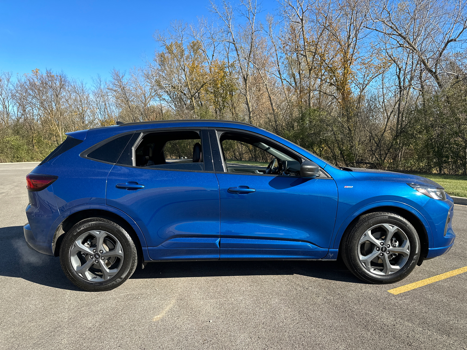 2023 Ford Escape Hybrid ST-Line 9