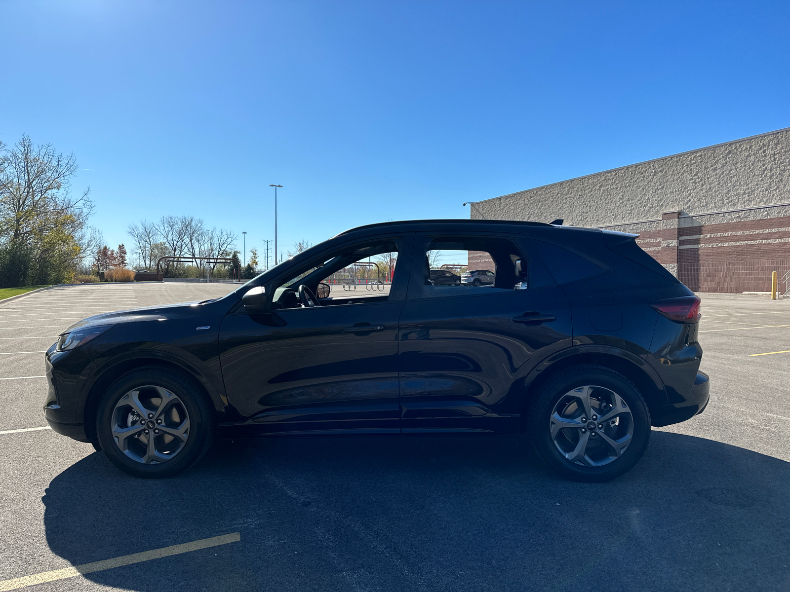 2023 Ford Escape Hybrid ST-Line 5