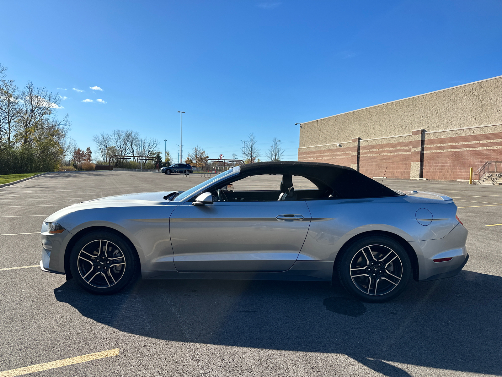 2020 Ford Mustang EcoBoost 5