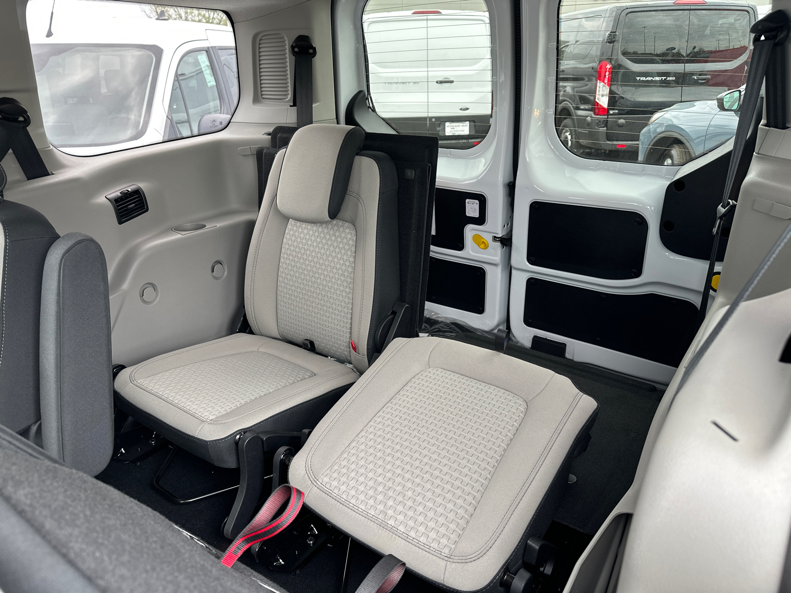 2023 Ford Transit Connect Wagon XLT 30