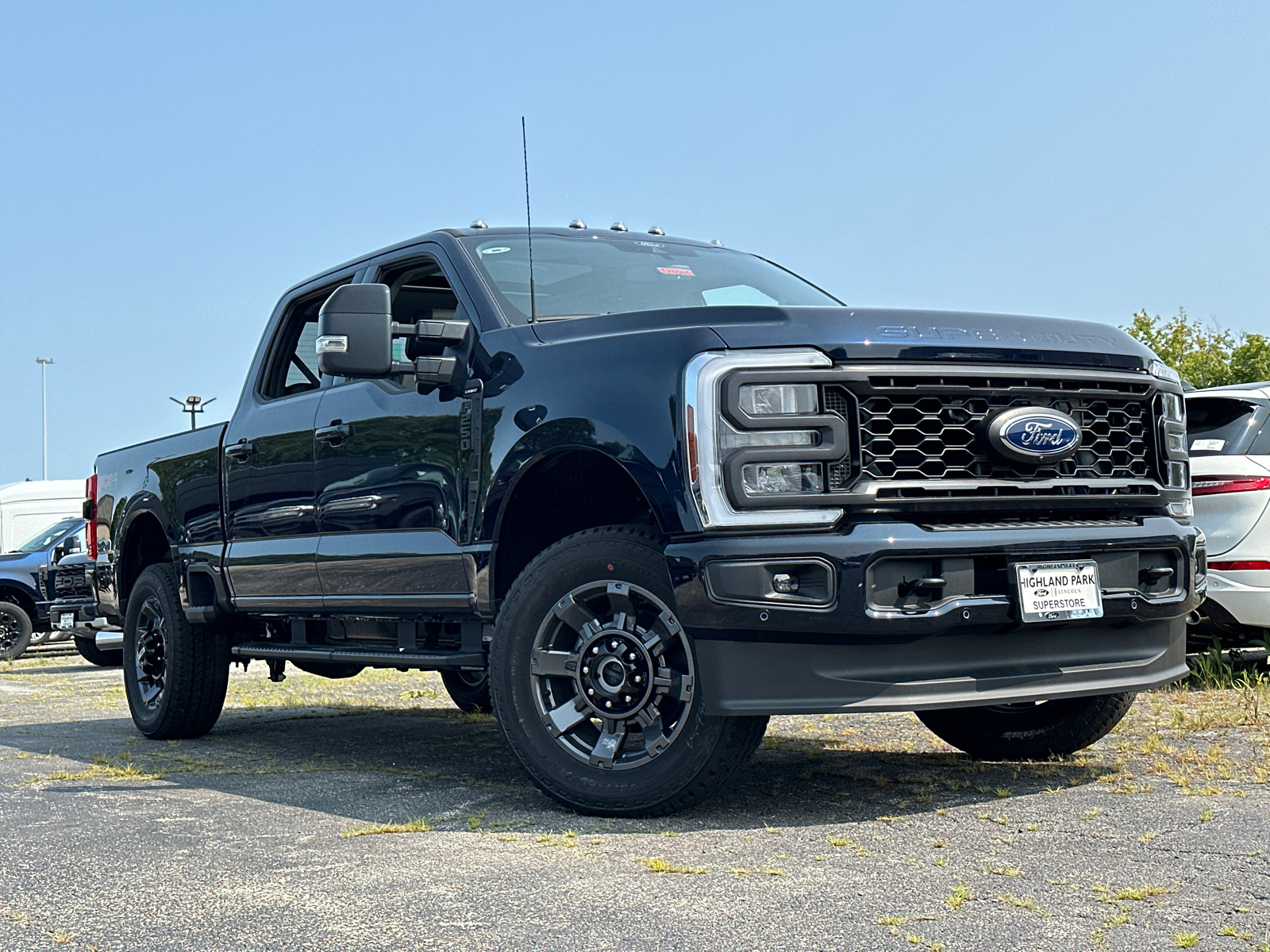 2024 Ford Super Duty F-250 SRW LARIAT 1