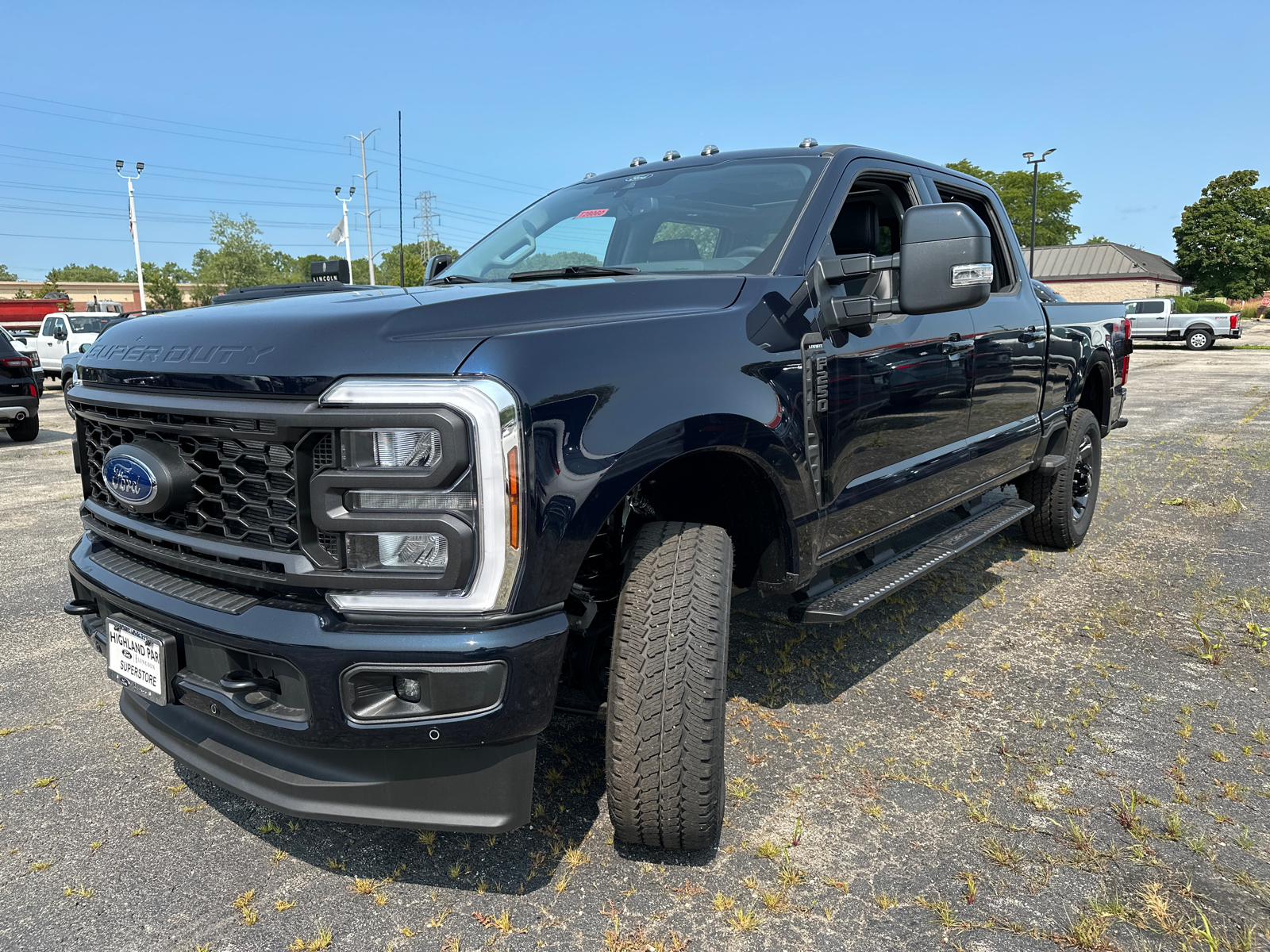 2024 Ford Super Duty F-250 SRW LARIAT 4