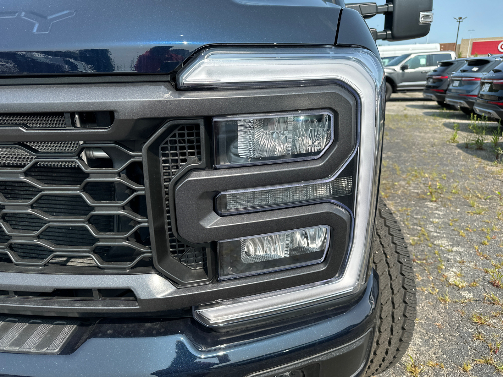 2024 Ford Super Duty F-250 SRW LARIAT 10