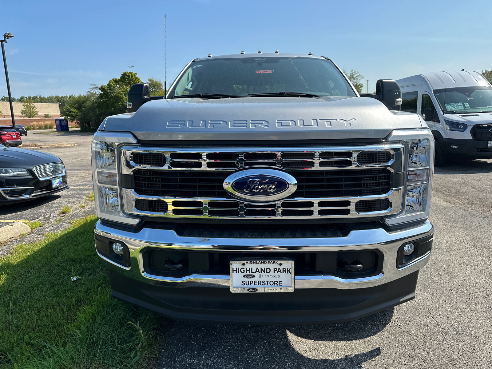 2024 Ford Super Duty F-250 SRW XLT 3