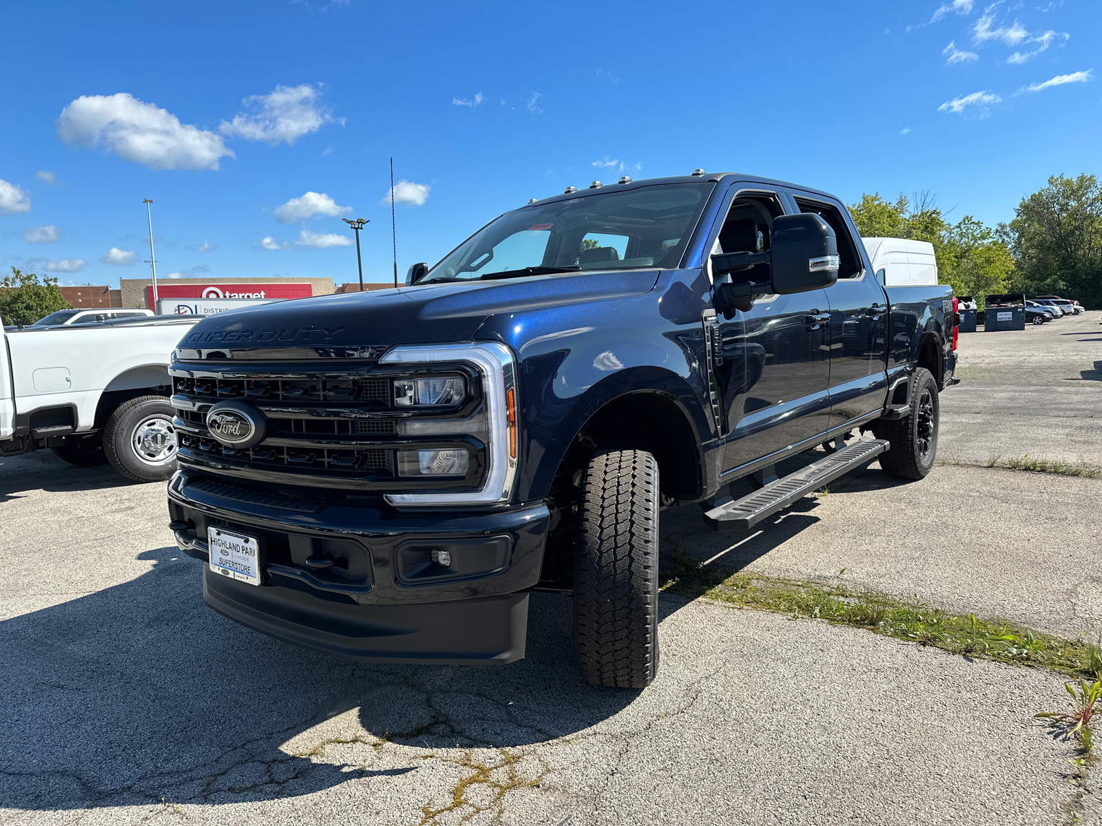 2024 Ford Super Duty F-350 SRW LARIAT 4