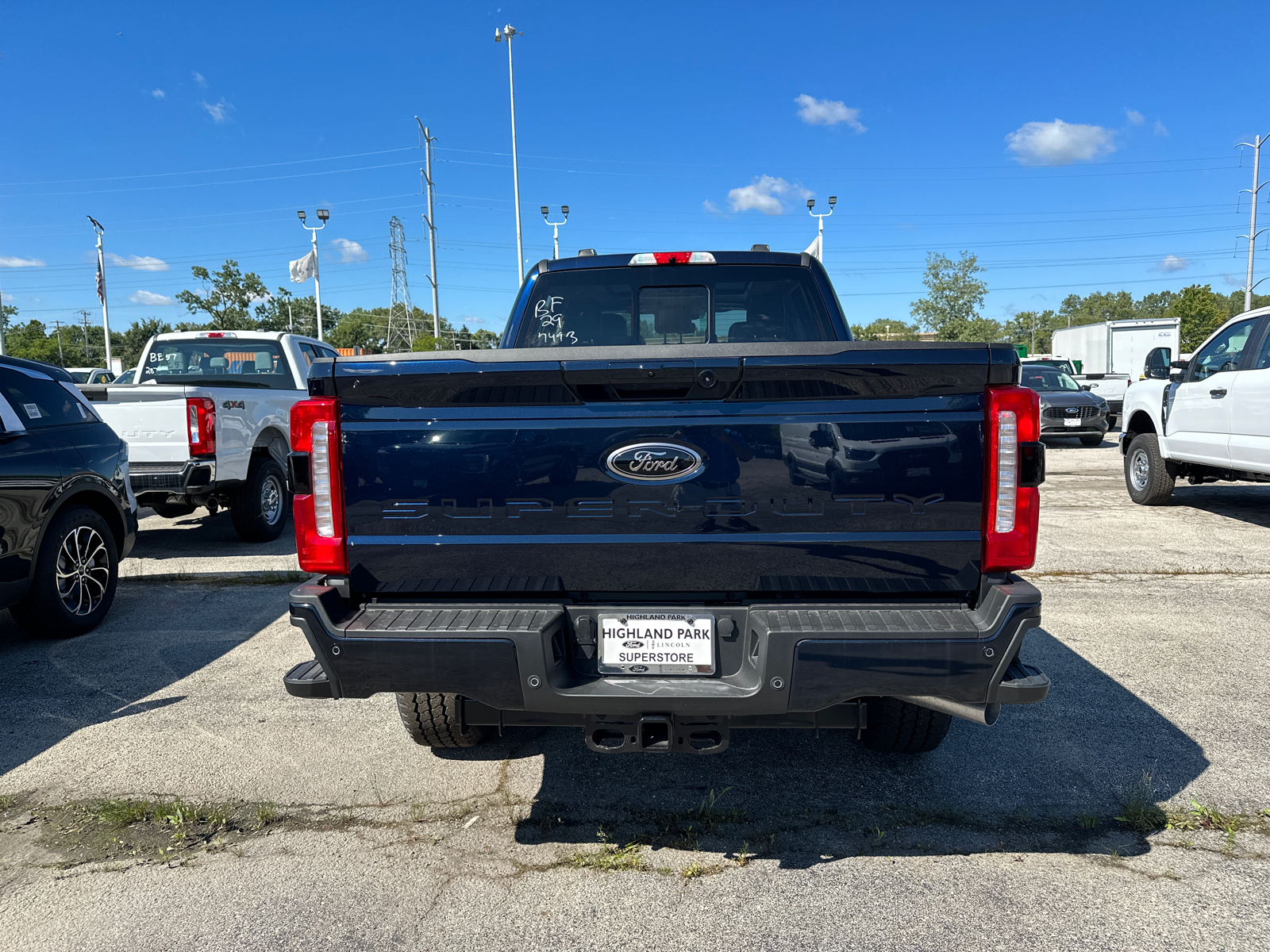 2024 Ford Super Duty F-350 SRW LARIAT 6