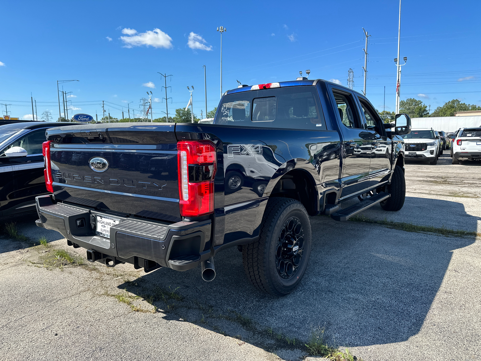 2024 Ford Super Duty F-350 SRW LARIAT 7