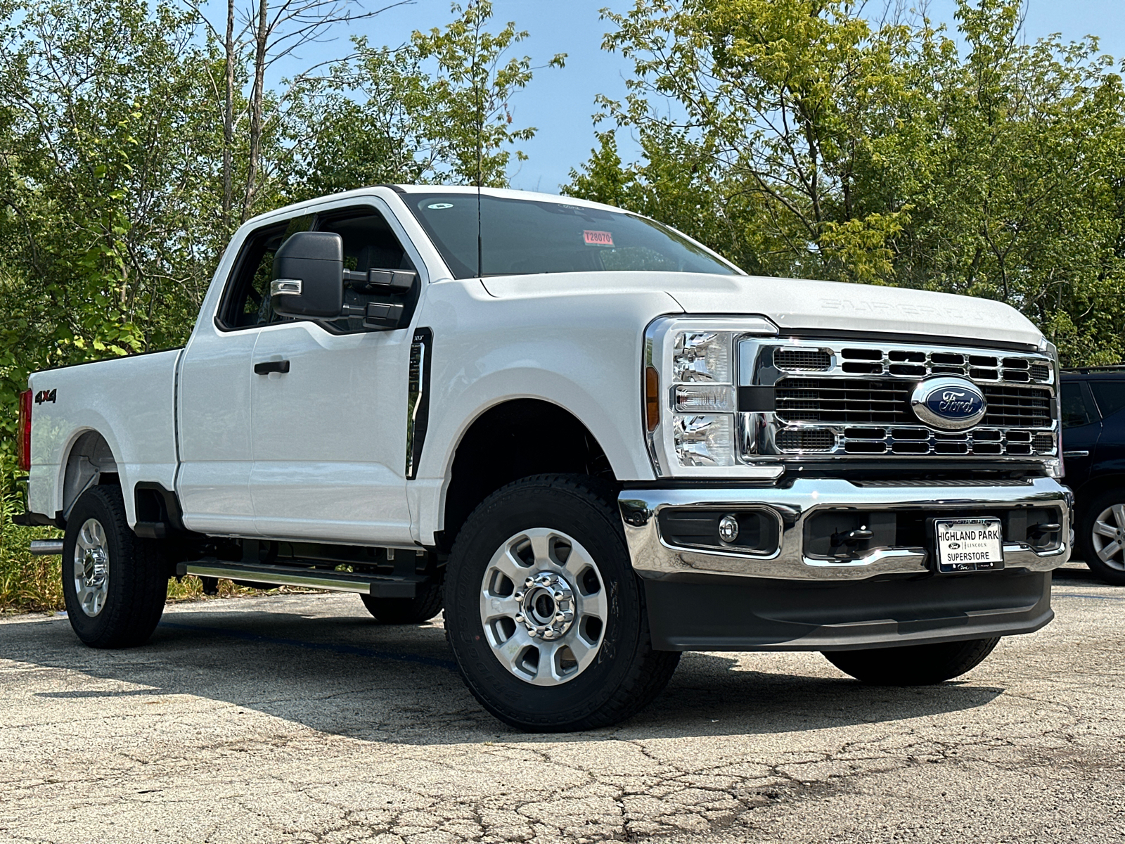 2024 Ford Super Duty F-250 SRW XLT 1