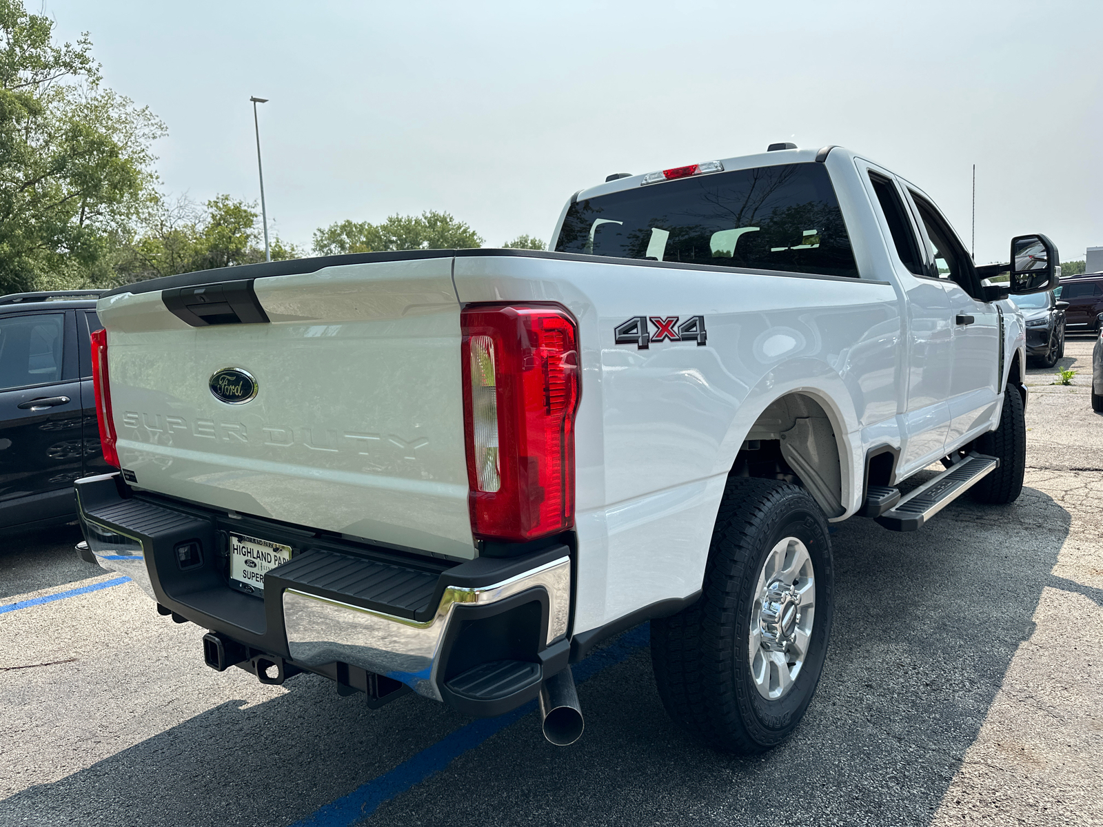 2024 Ford Super Duty F-250 SRW XLT 8