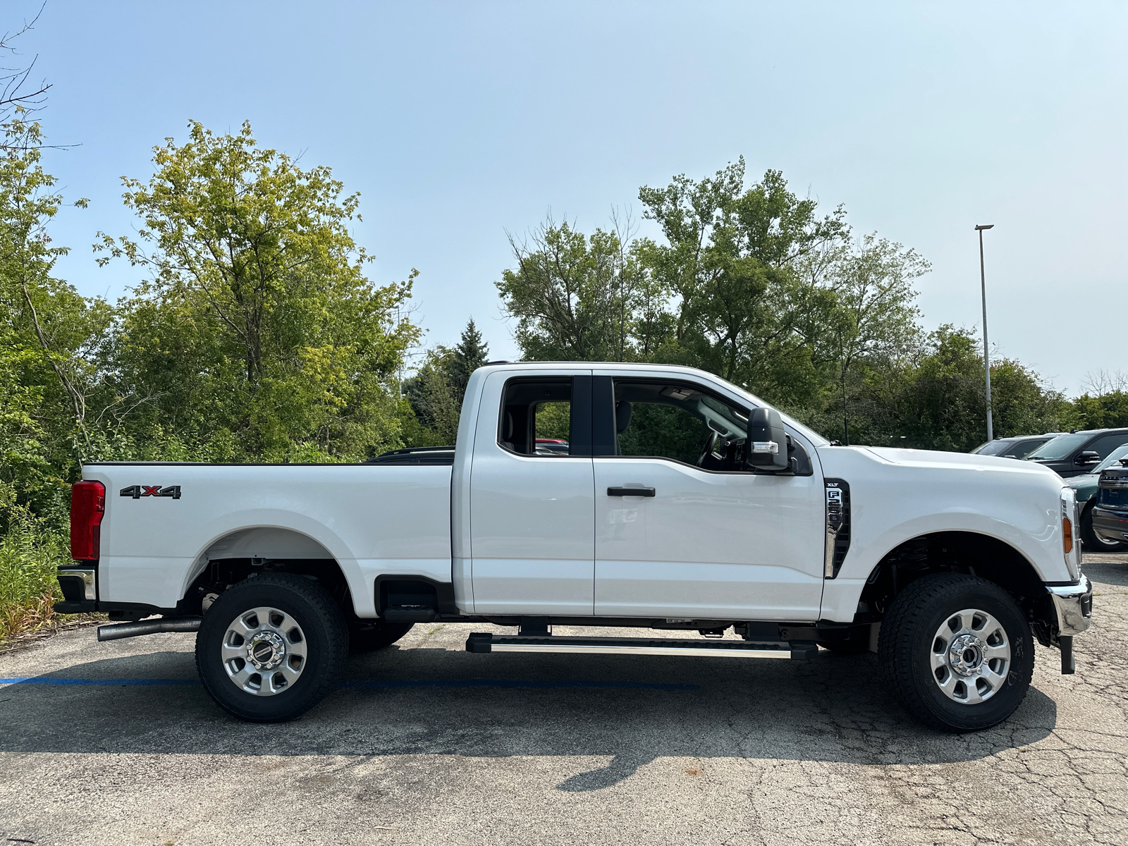 2024 Ford Super Duty F-250 SRW XLT 9