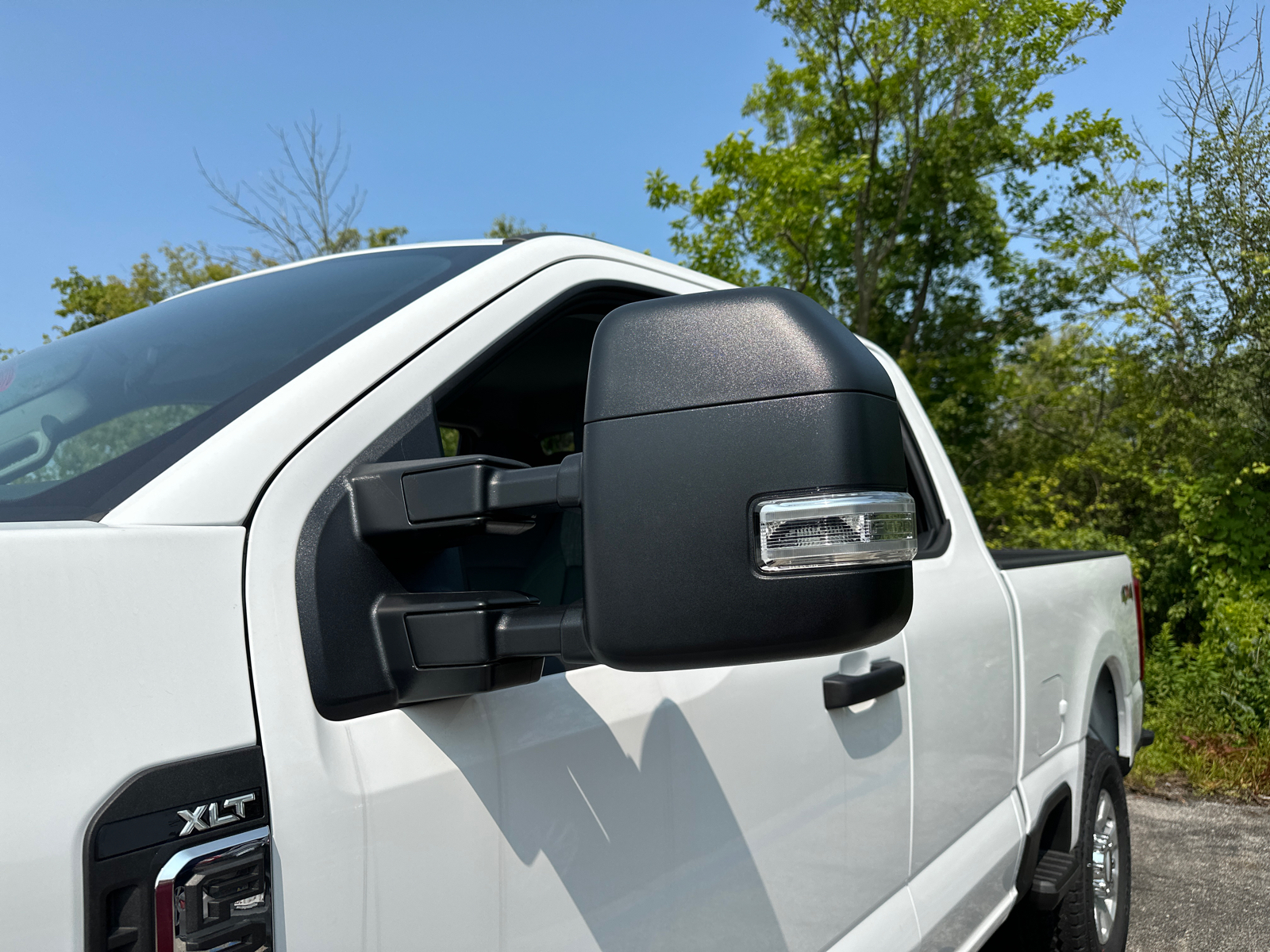 2024 Ford Super Duty F-250 SRW XLT 12