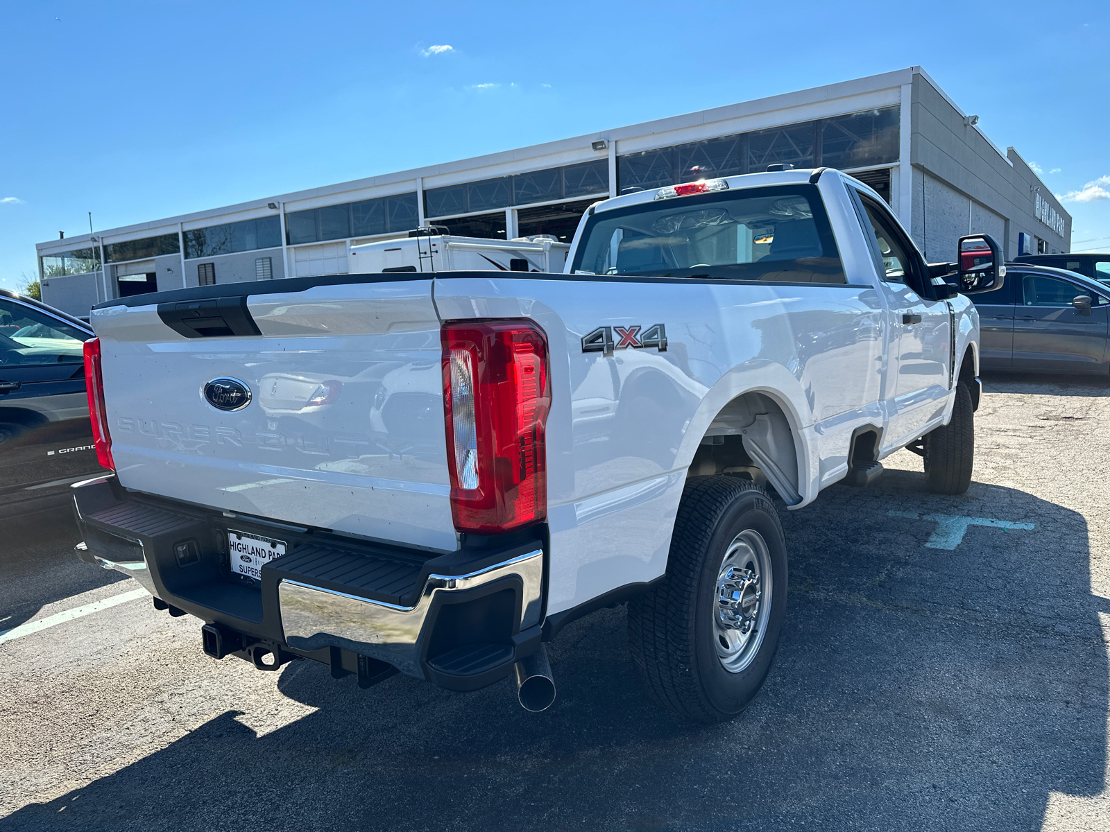 2024 Ford Super Duty F-250 SRW XL 8