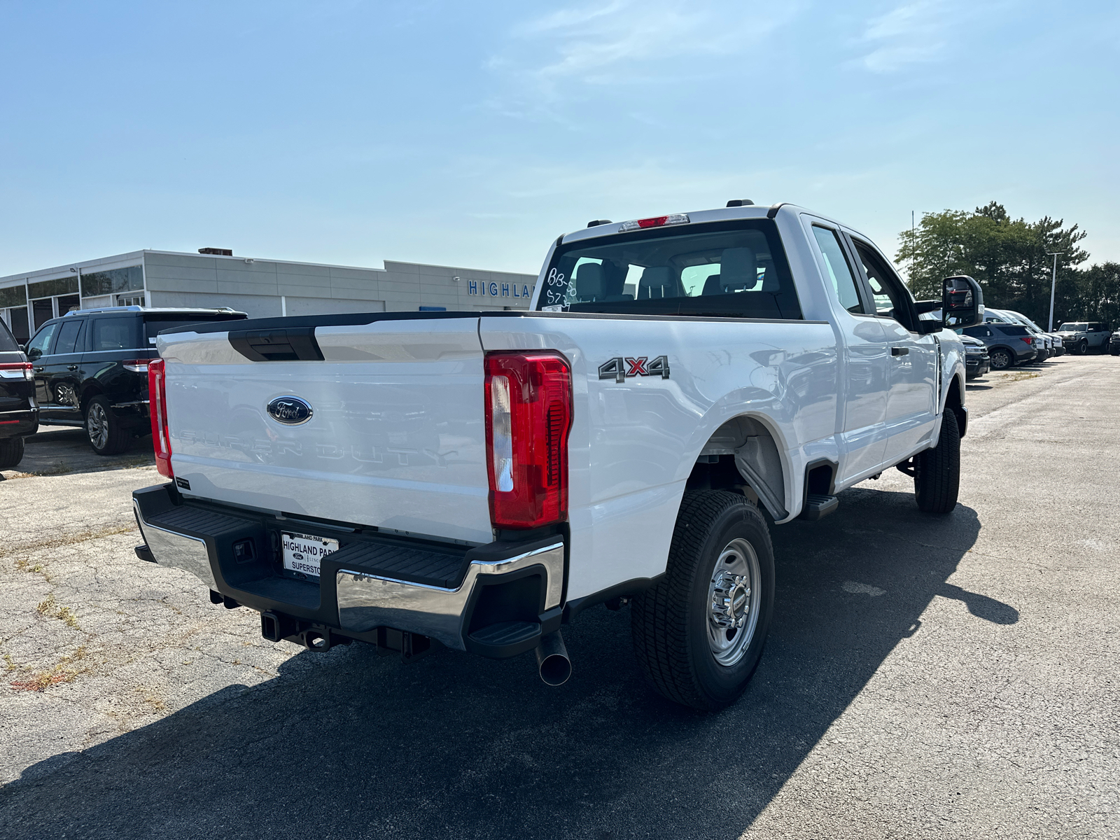 2024 Ford Super Duty F-250 SRW XL 8