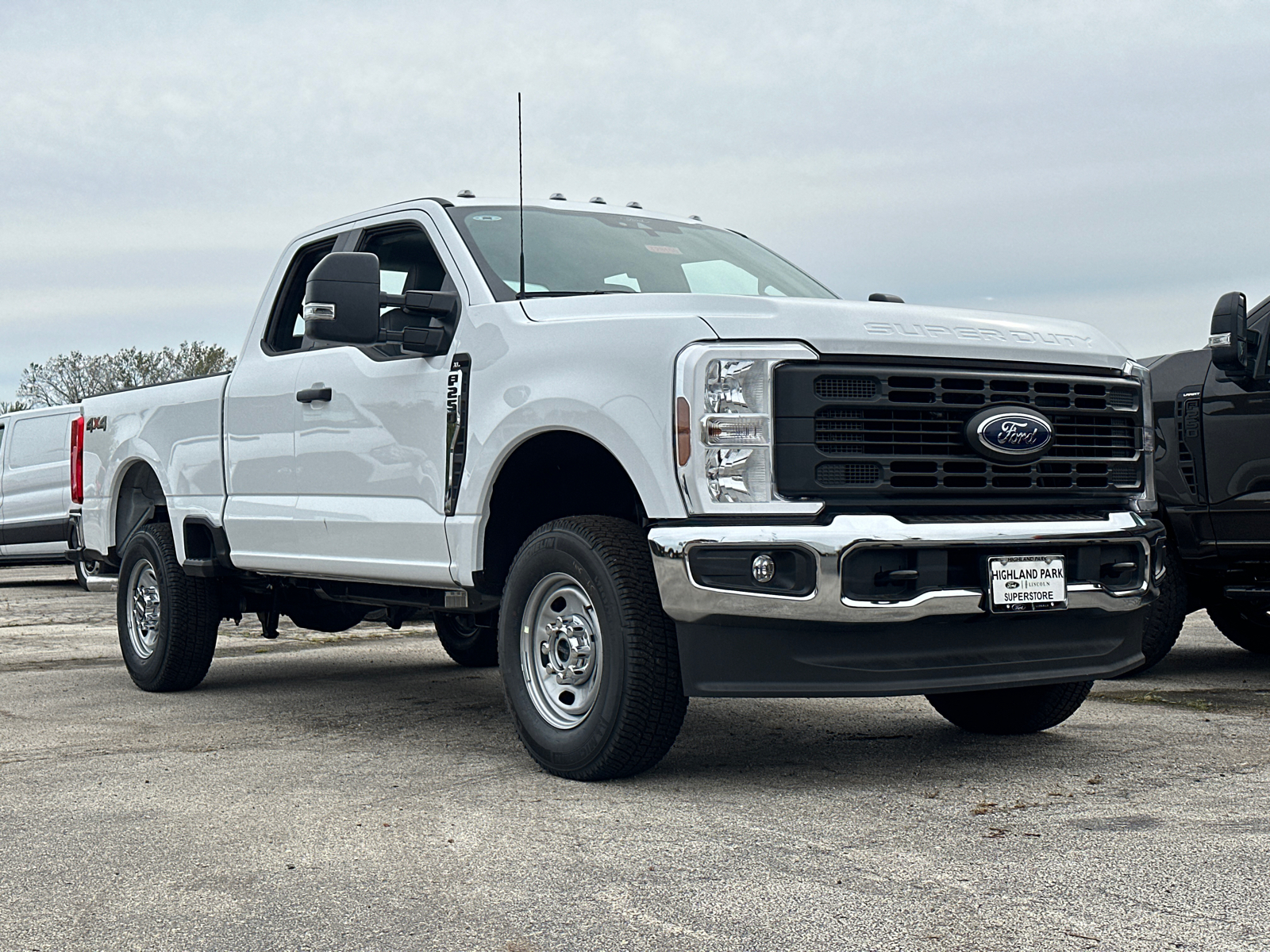 2024 Ford Super Duty F-250 SRW XL 2