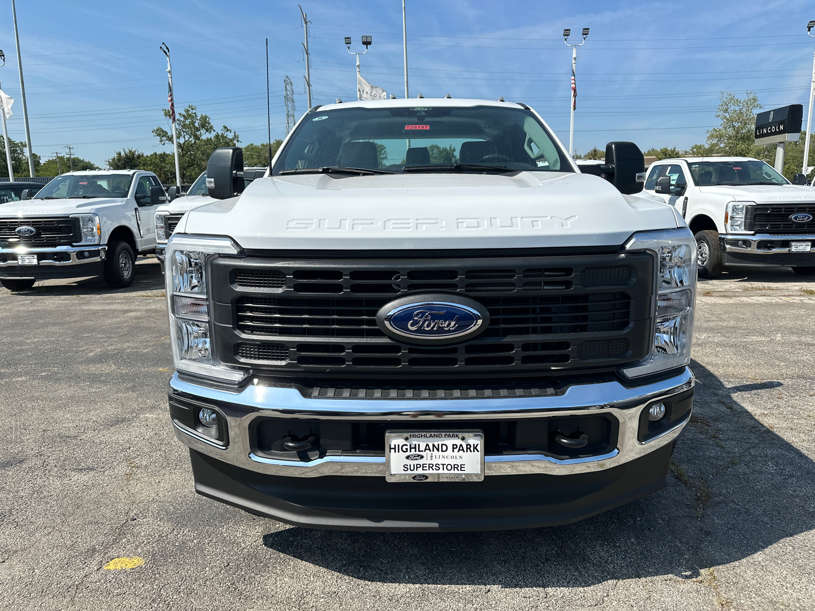 2024 Ford Super Duty F-250 SRW XL 3