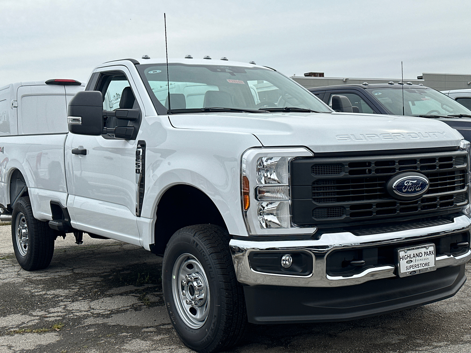 2024 Ford Super Duty F-250 SRW XL 2