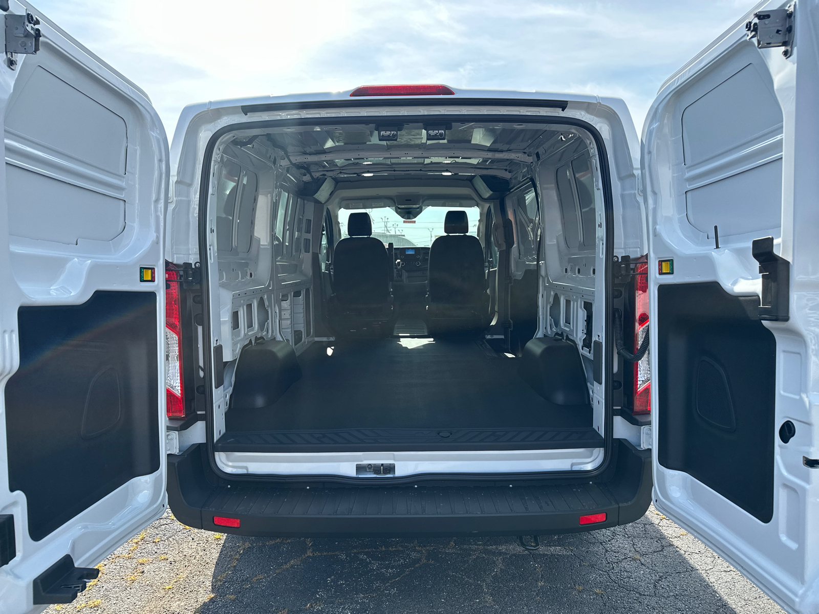 2024 Ford Transit Cargo Van T150 26