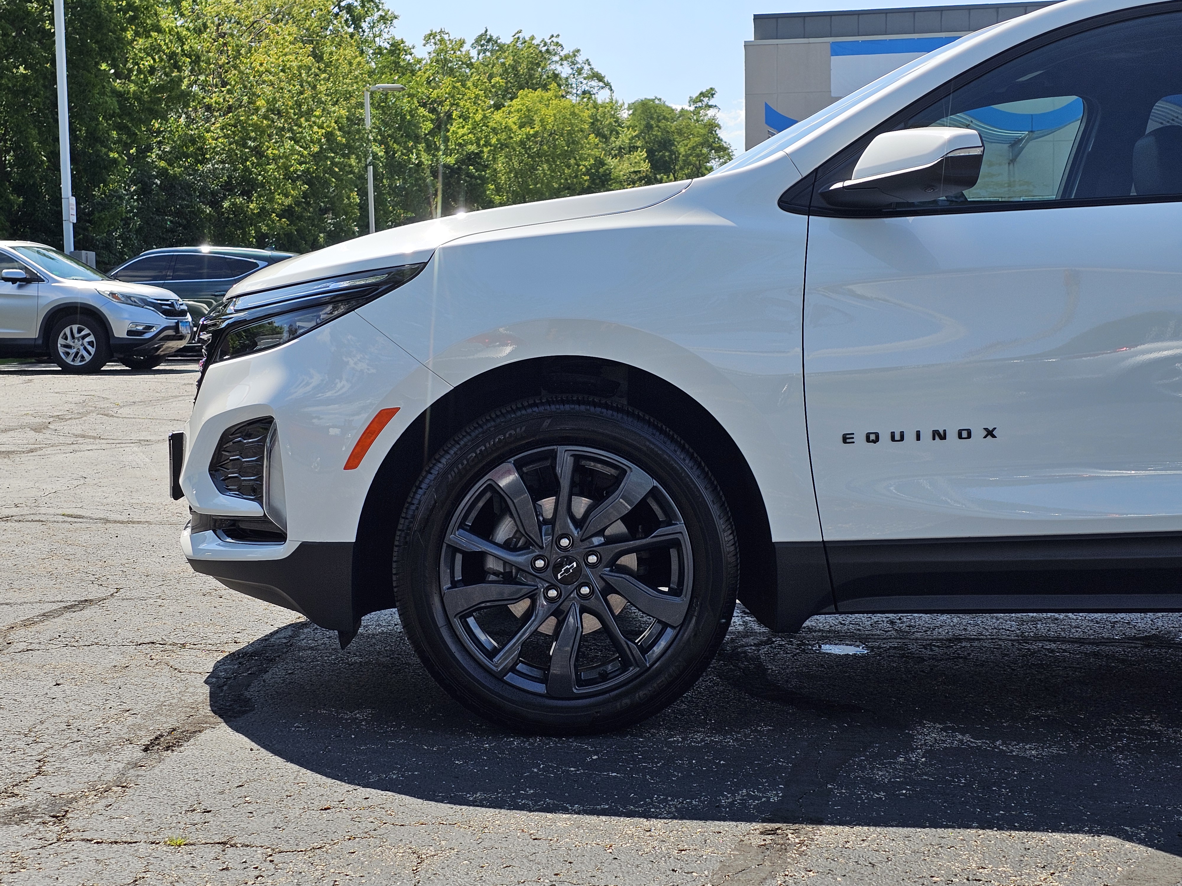 2024 Chevrolet Equinox RS 27